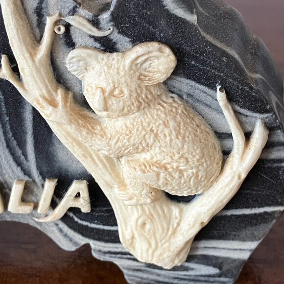 Australia Marlestone Marble Koala Bear Paperweight Art Decor - Picture 4 of 5